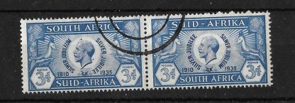 South Africa 1935 GV Silver Jubilee Three Pence pair with spots above head variety SG 67b fine used