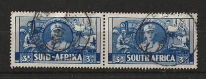 South Africa 1941 WWII issue Three Pence pair with Cigarette flaw SG 91a used