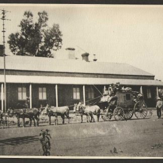 Rhodesia photograph with Archives cachet of Mazoe Coach outside Salisbury Post Office 1908