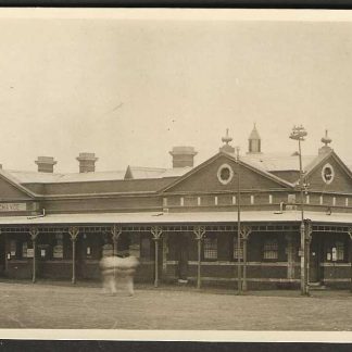 Rhodesia photograph with Archives cachet of Bulawayo Post Office 1900s.