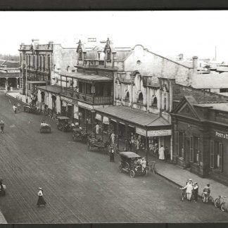 Rhodesia photograph with Archives cachet of Manica Road 1930s